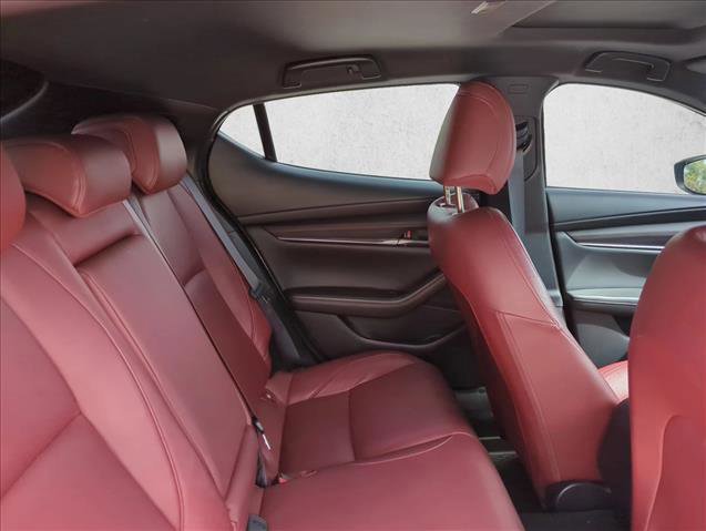 Used 2023 MAZDA MAZDA3 s image 21