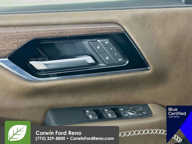 Used 2025 GMC Yukon Denali Ultimate image 21