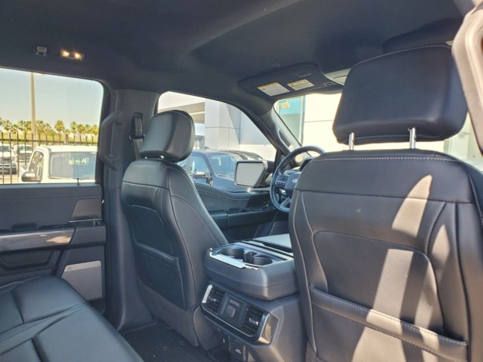 Certified 2022 Ford F150 Lariat w/ Equipment Group 502A High image 32