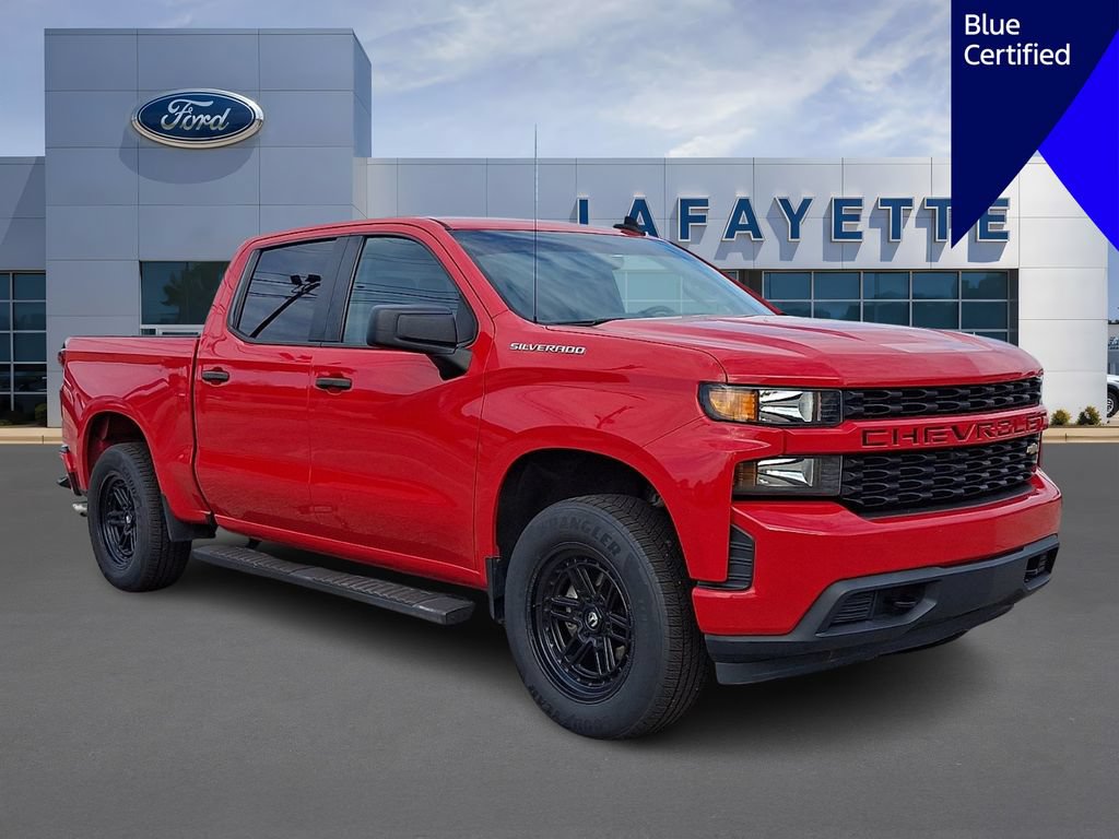 Used 2020 Chevrolet Silverado 1500 Custom w/ Custom Value Package RWD image 1