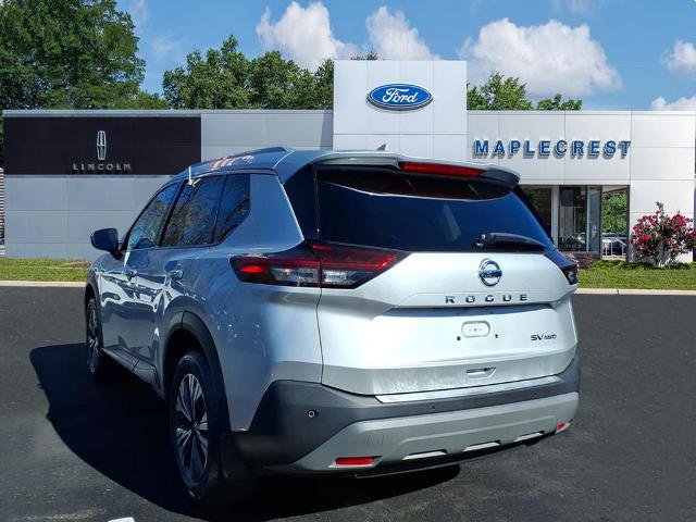 Used 2021 Nissan Rogue SV w/ Premium Package AWD/4WD image 3