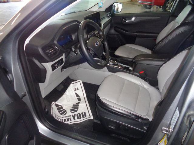 Certified 2024 Ford Escape Platinum image 8