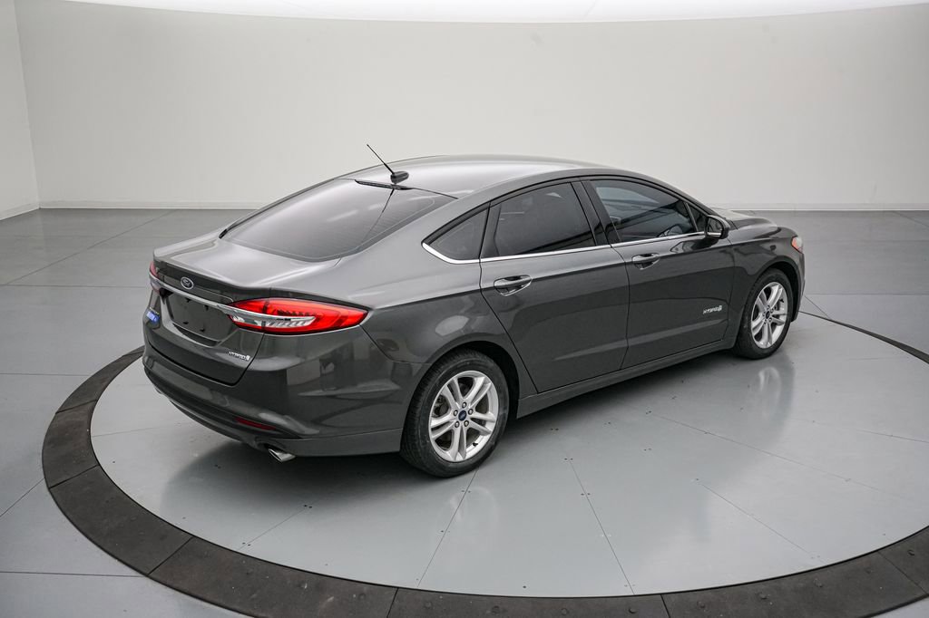 Certified 2018 Ford Fusion S FWD image 4