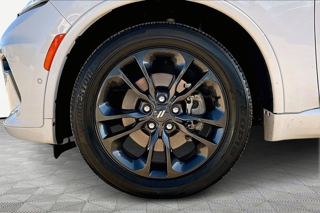 Used 2024 Dodge Durango R/T w/ Blacktop Package AWD/4WD image 11