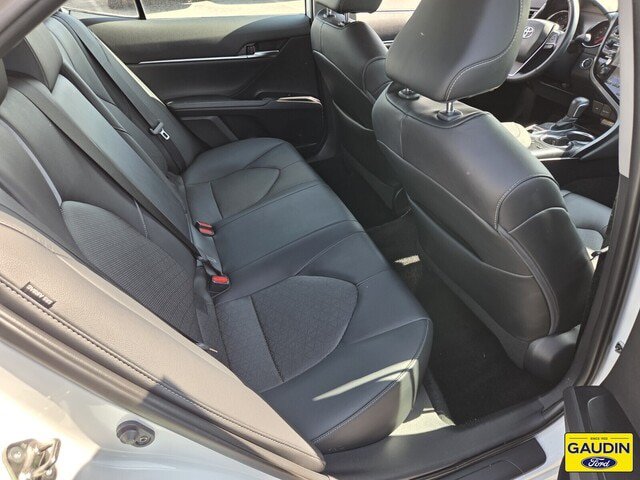 Used 2020 Toyota Camry XSE FWD image 15