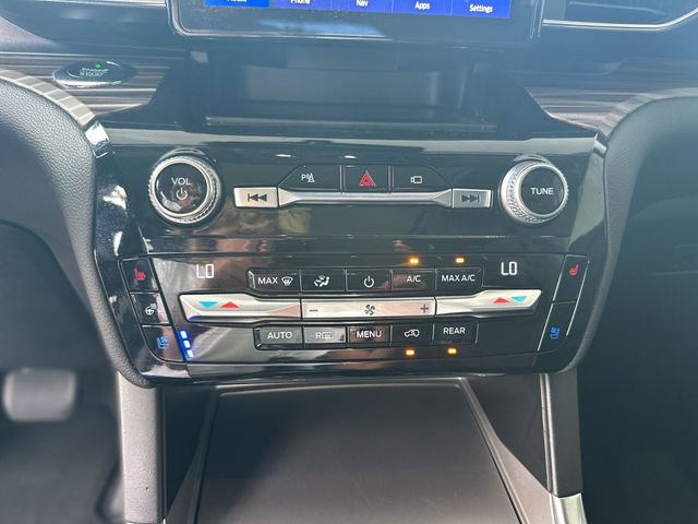 Certified 2021 Ford Explorer Limited w/ Hybrid Equipment Group 310A AWD/4WD image 20