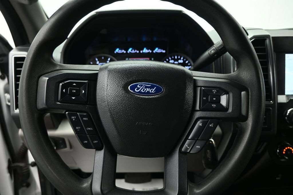 Certified 2022 Ford F250 XLT w/ XLT Value Package AWD/4WD image 11