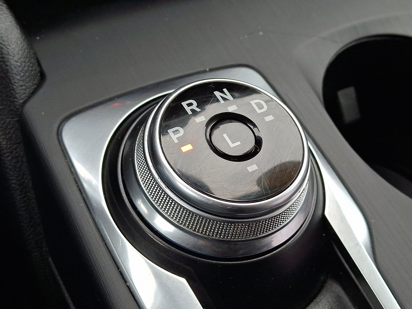 Certified 2020 Ford Escape SE image 22