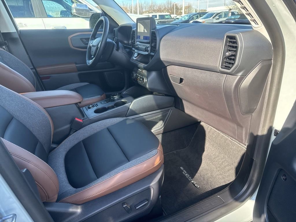 Certified 2024 Ford Bronco Sport Outer Banks w/ Tech Package image 35