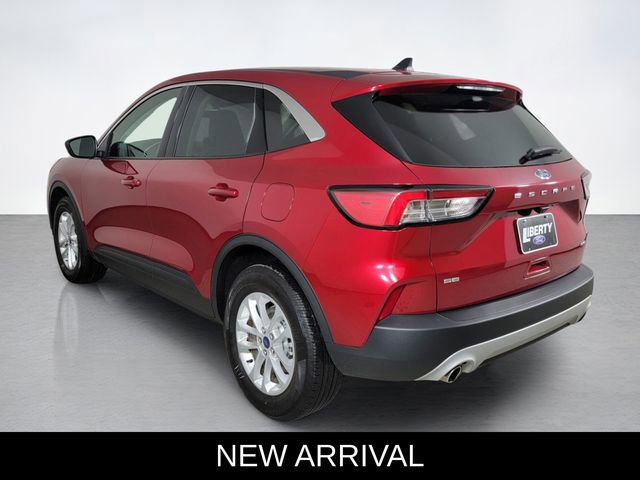 Certified 2022 Ford Escape SE w/ Cold Weather Package AWD/4WD image 5