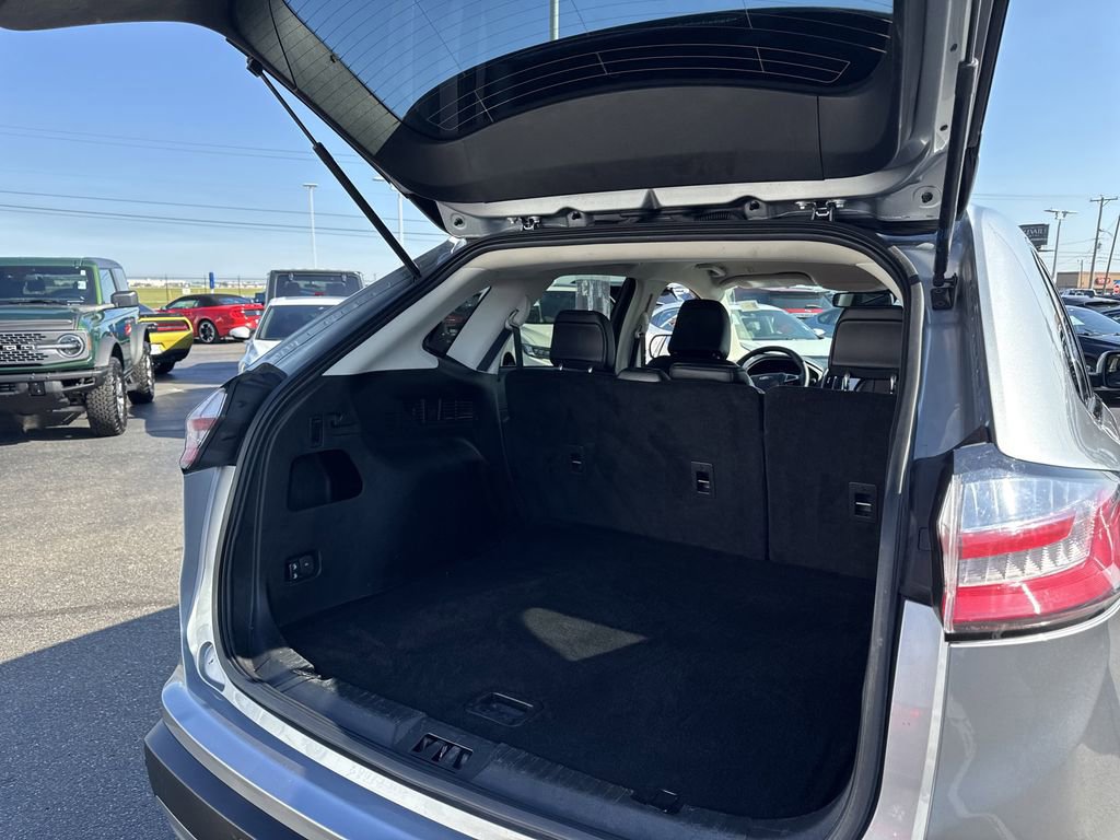 Certified 2024 Ford Edge SEL image 20