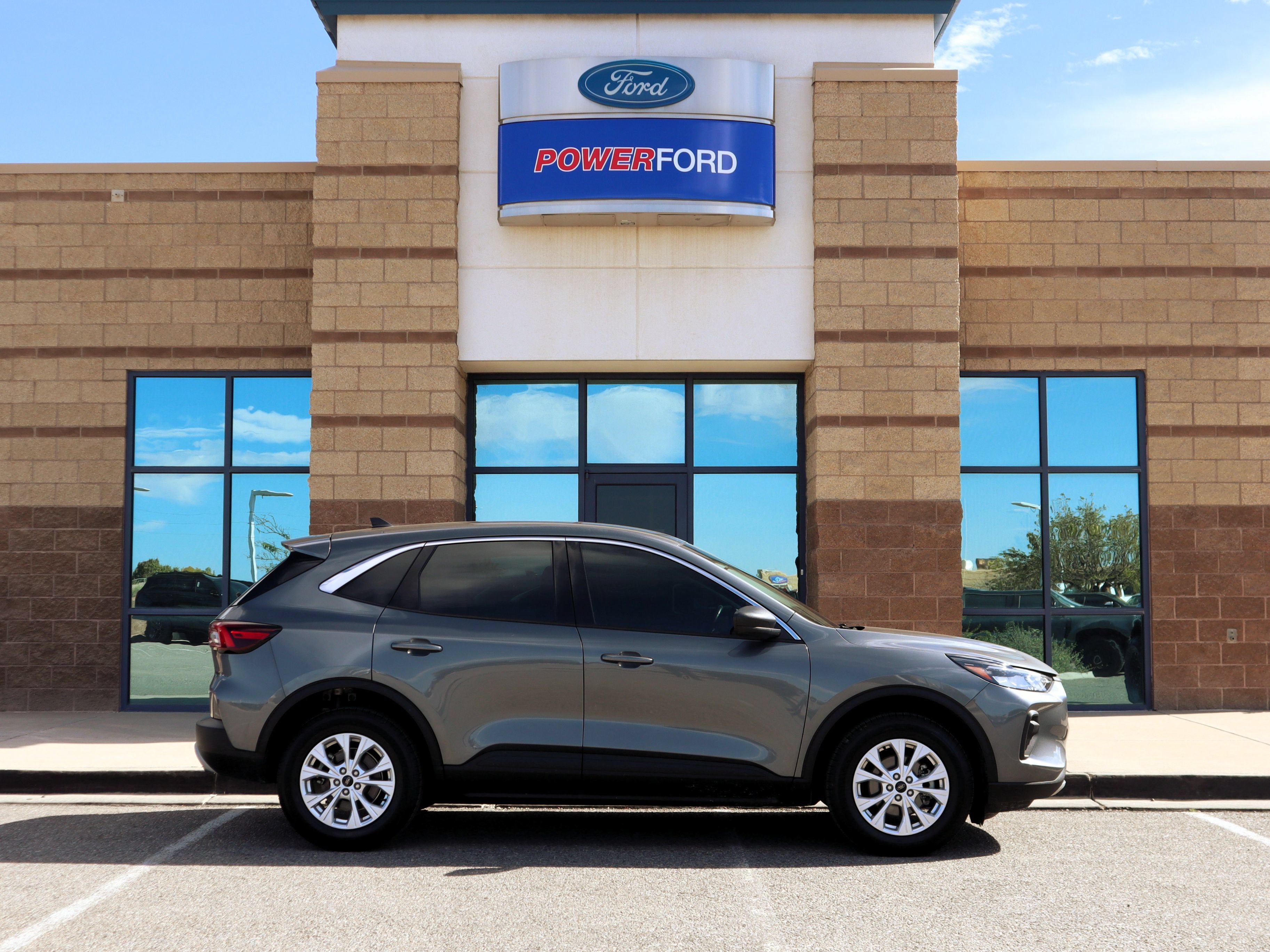 Certified 2024 Ford Escape Active AWD/4WD image 5