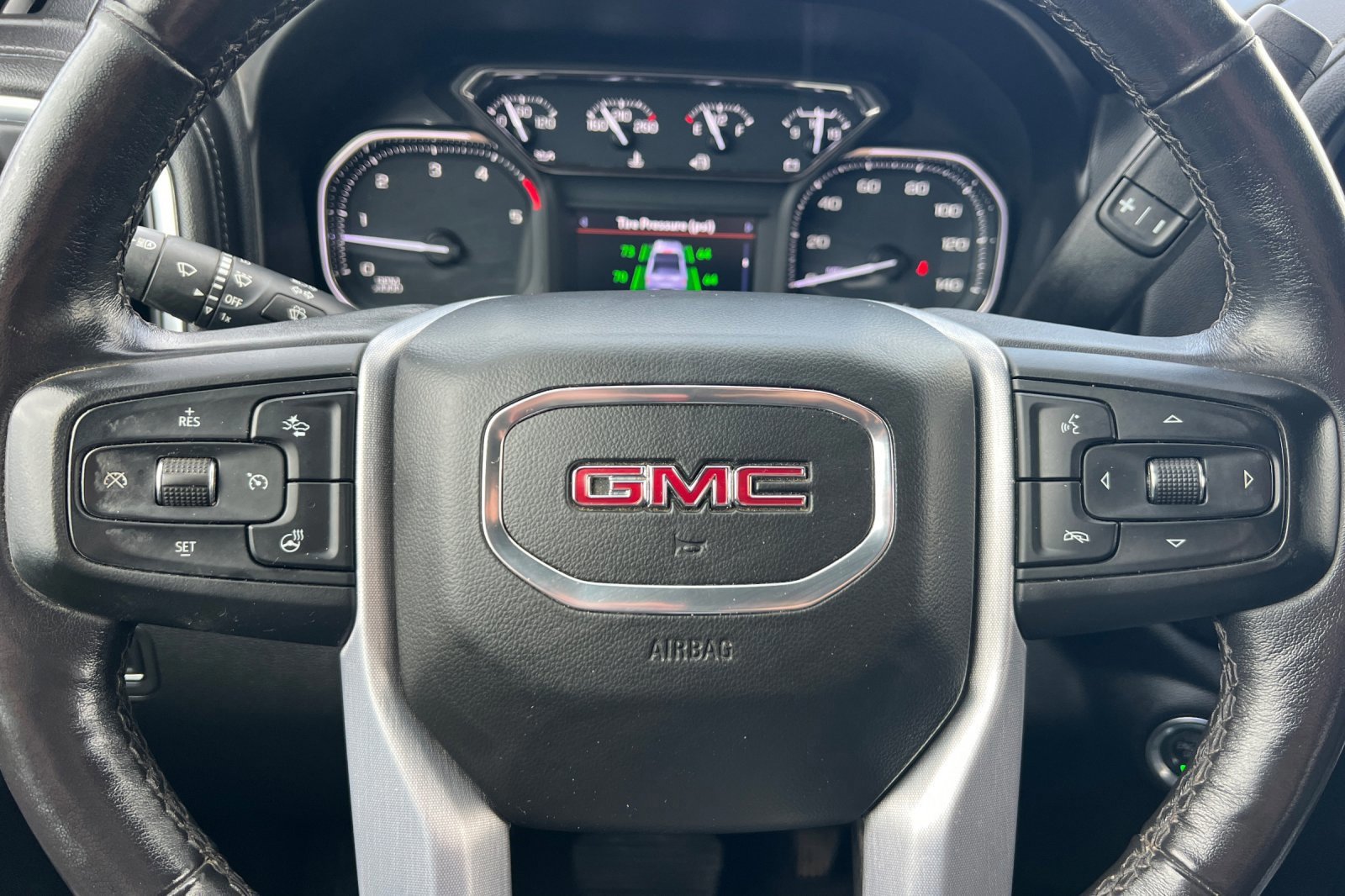 Used 2021 GMC Sierra 2500 SLT w/ SLT Preferred Package image 26