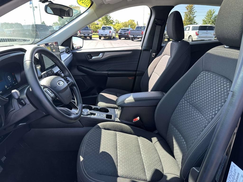 Certified 2024 Ford Escape Active w/ Tech Pack #2 AWD/4WD image 10