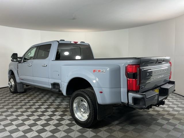 Certified 2024 Ford F450 Platinum w/ FX4 Off-Road Package AWD/4WD image 6