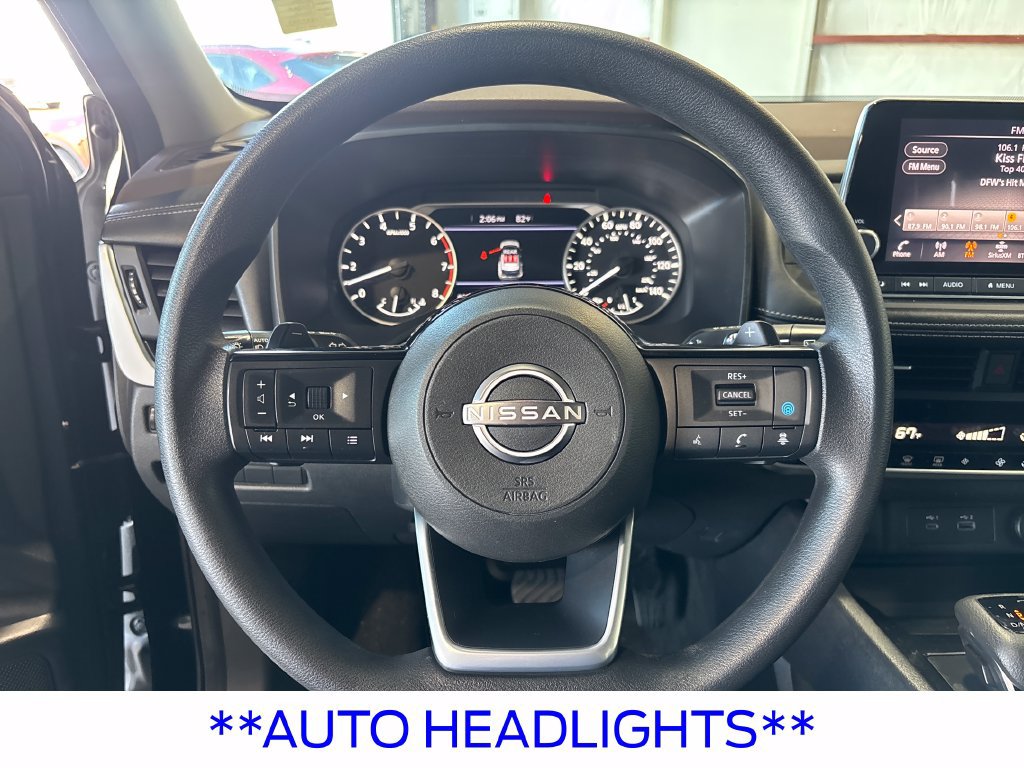 Used 2023 Nissan Rogue SV FWD image 16