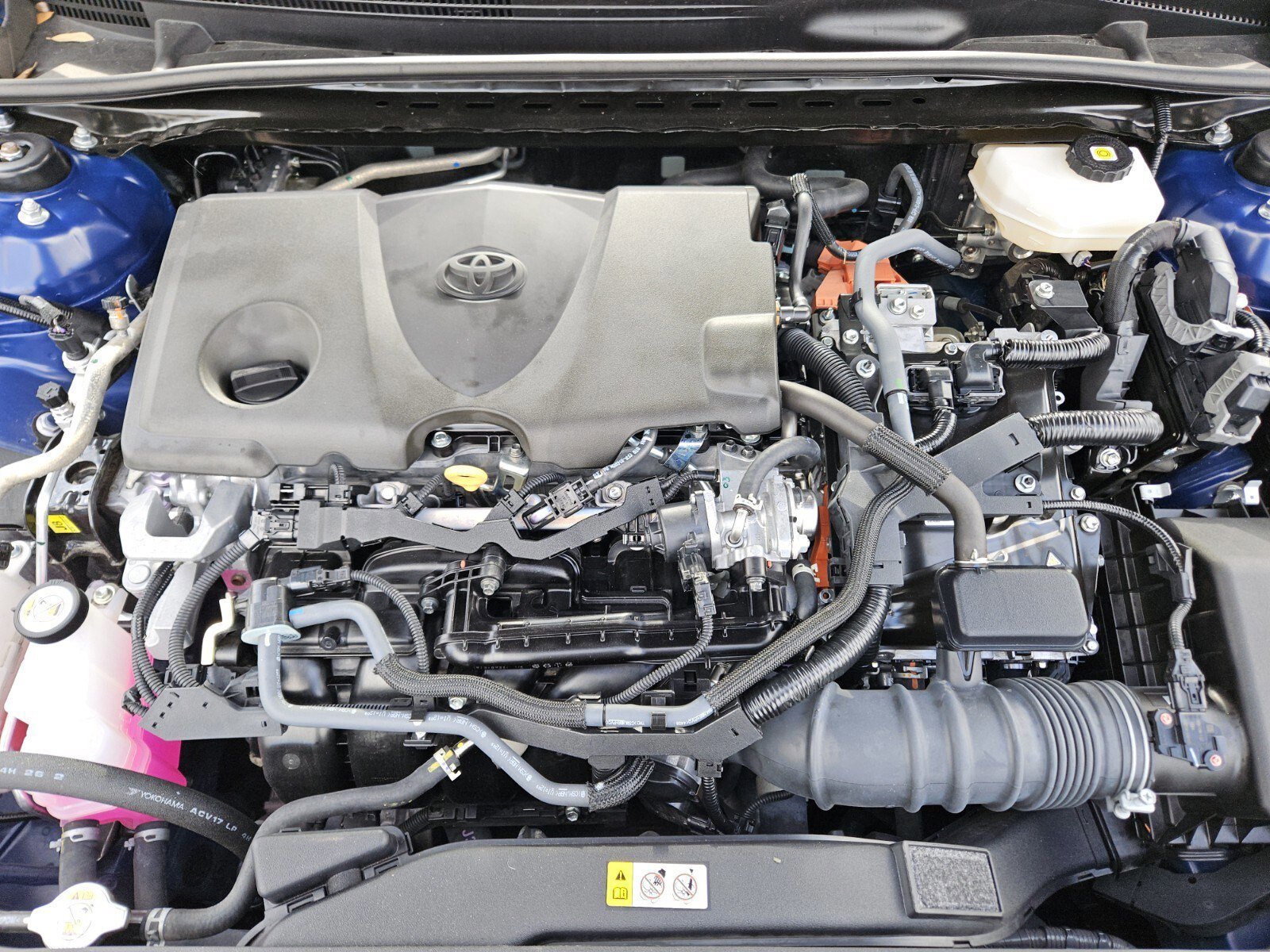 Used 2025 Toyota Camry SE image 32