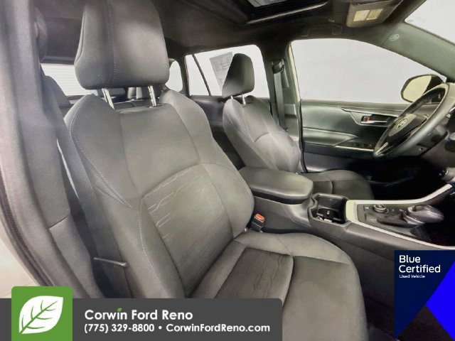 Used 2023 Toyota RAV4 SE w/ Convenience Package AWD/4WD image 32