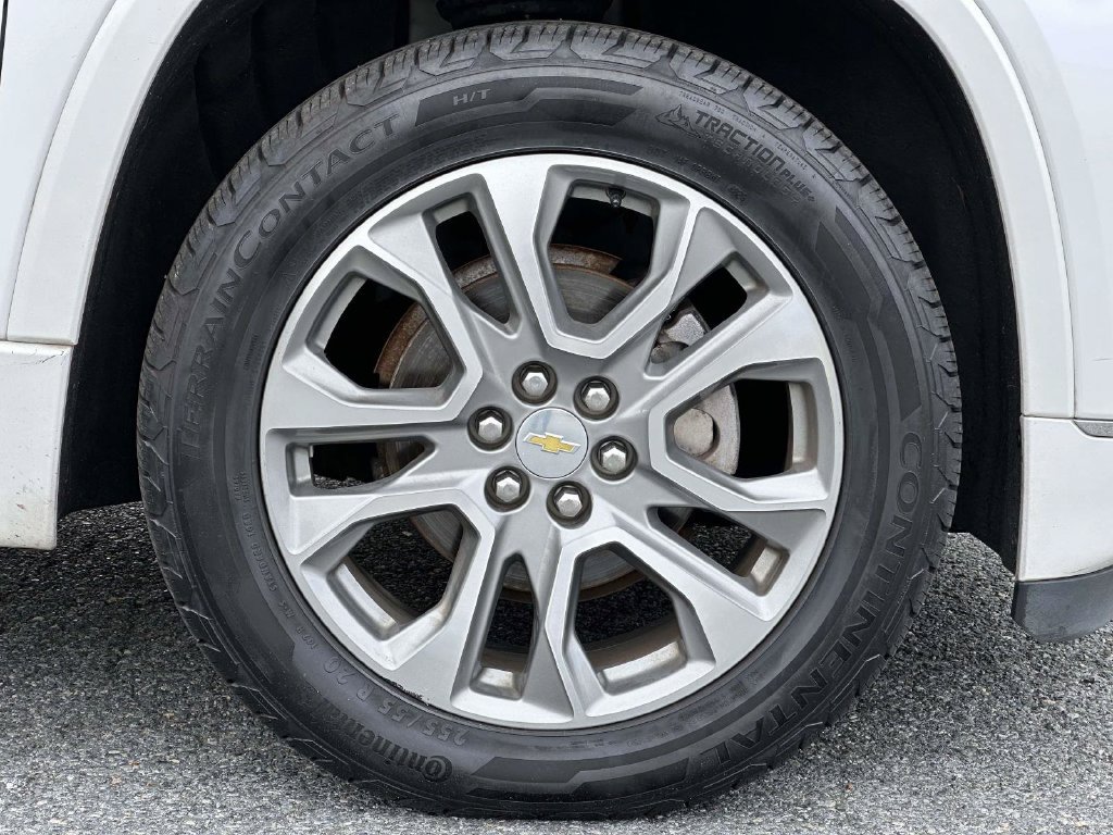 Used 2020 Chevrolet Traverse Premier w/ LPO, Floor Liner Package FWD image 8