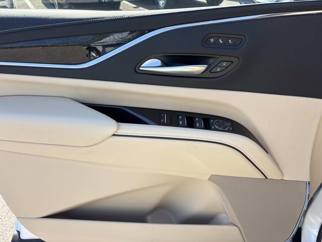 Used 2024 Cadillac Escalade ESV Premium Luxury w/ Performance Package image 24