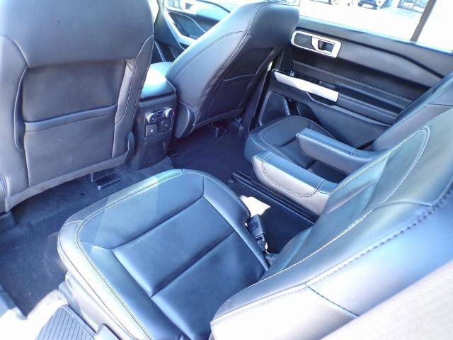 Certified 2022 Ford Explorer XLT w/ Equipment Group 202A image 12