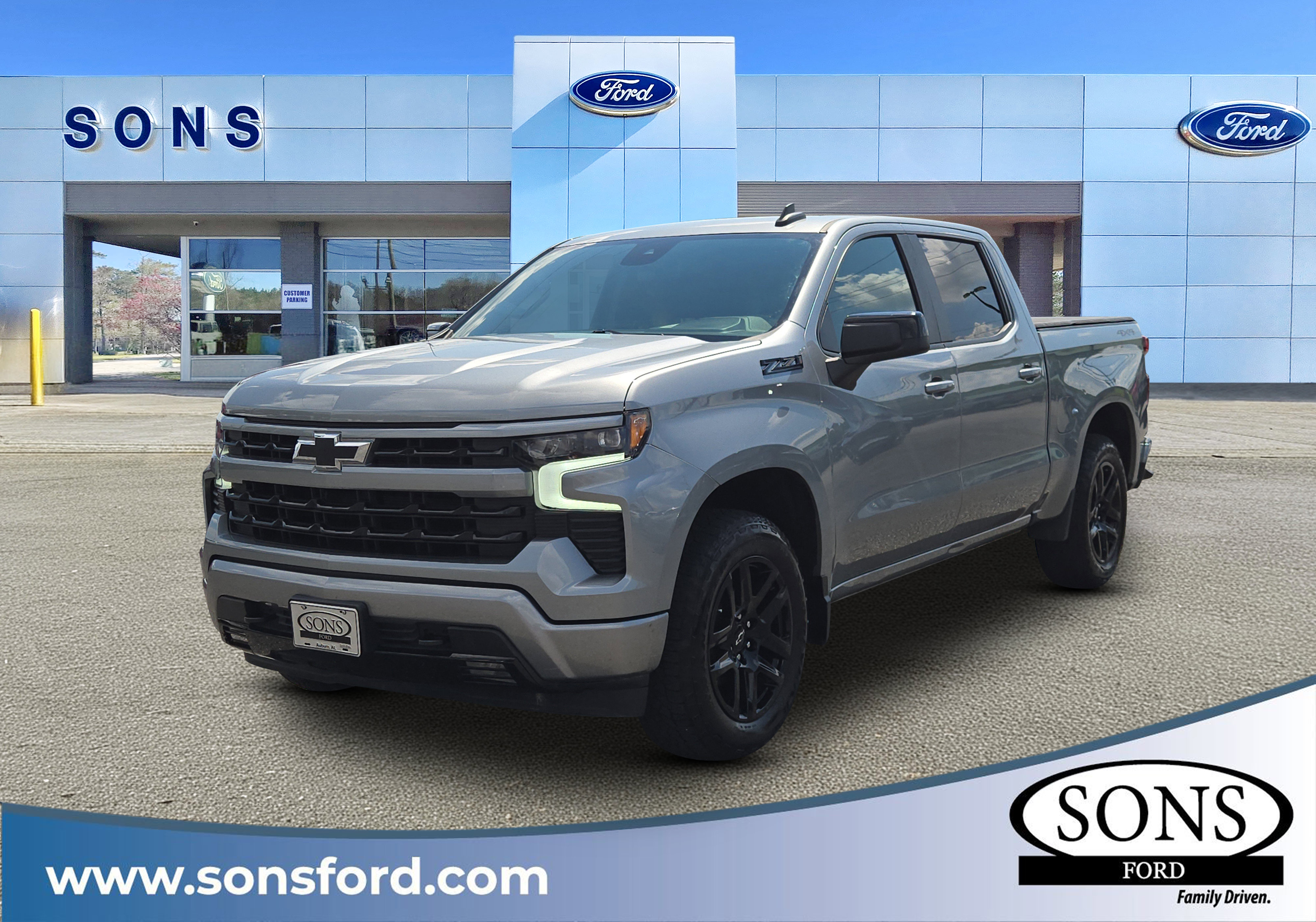 Used 2024 Chevrolet Silverado 1500 RST w/ Dark Appearance Package