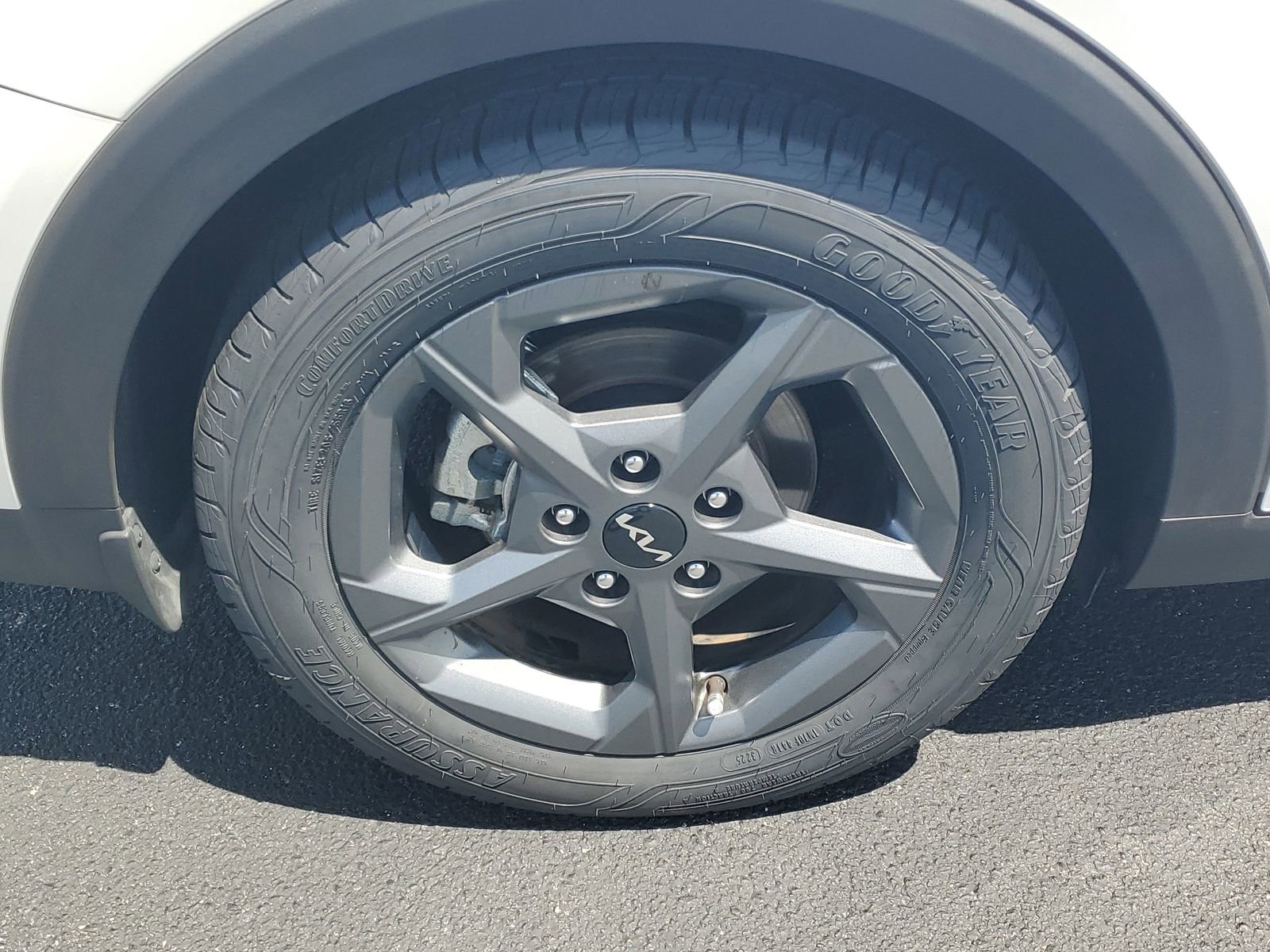 Used 2025 Kia K4 FWD image 5