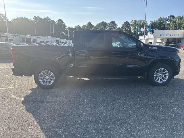 Used 2024 Chevrolet Silverado 1500 RST AWD/4WD image 18