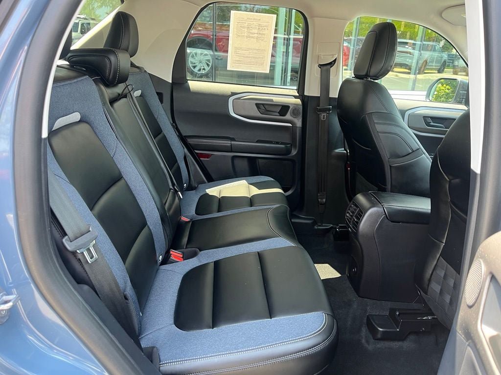 Certified 2025 Ford Bronco Sport Outer Banks w/ Outer Banks Tech Package+ AWD/4WD image 19