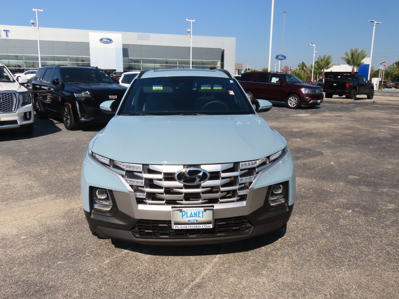 Used 2023 Hyundai Santa Cruz SEL w/ Activity Package image 8