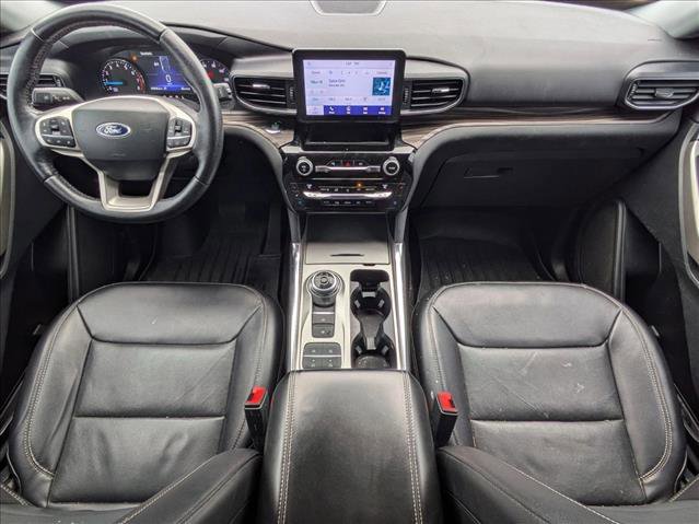 Certified 2021 Ford Explorer Limited w/ Equipment Group 301A image 18