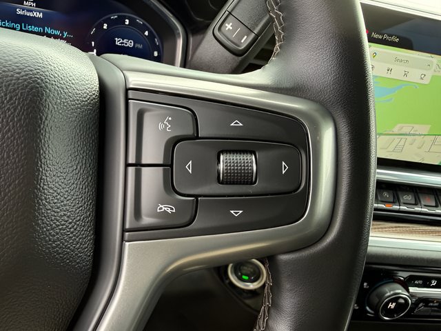 Used 2025 Chevrolet Silverado 1500 LT AWD/4WD image 17