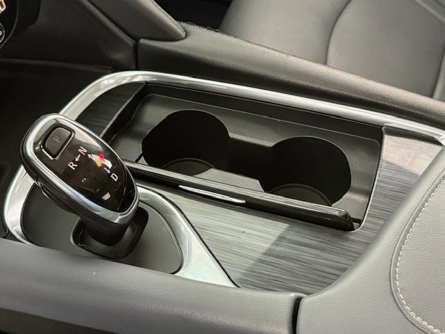 Used 2020 Buick Enclave Essence w/ Sound and Sites Package image 15