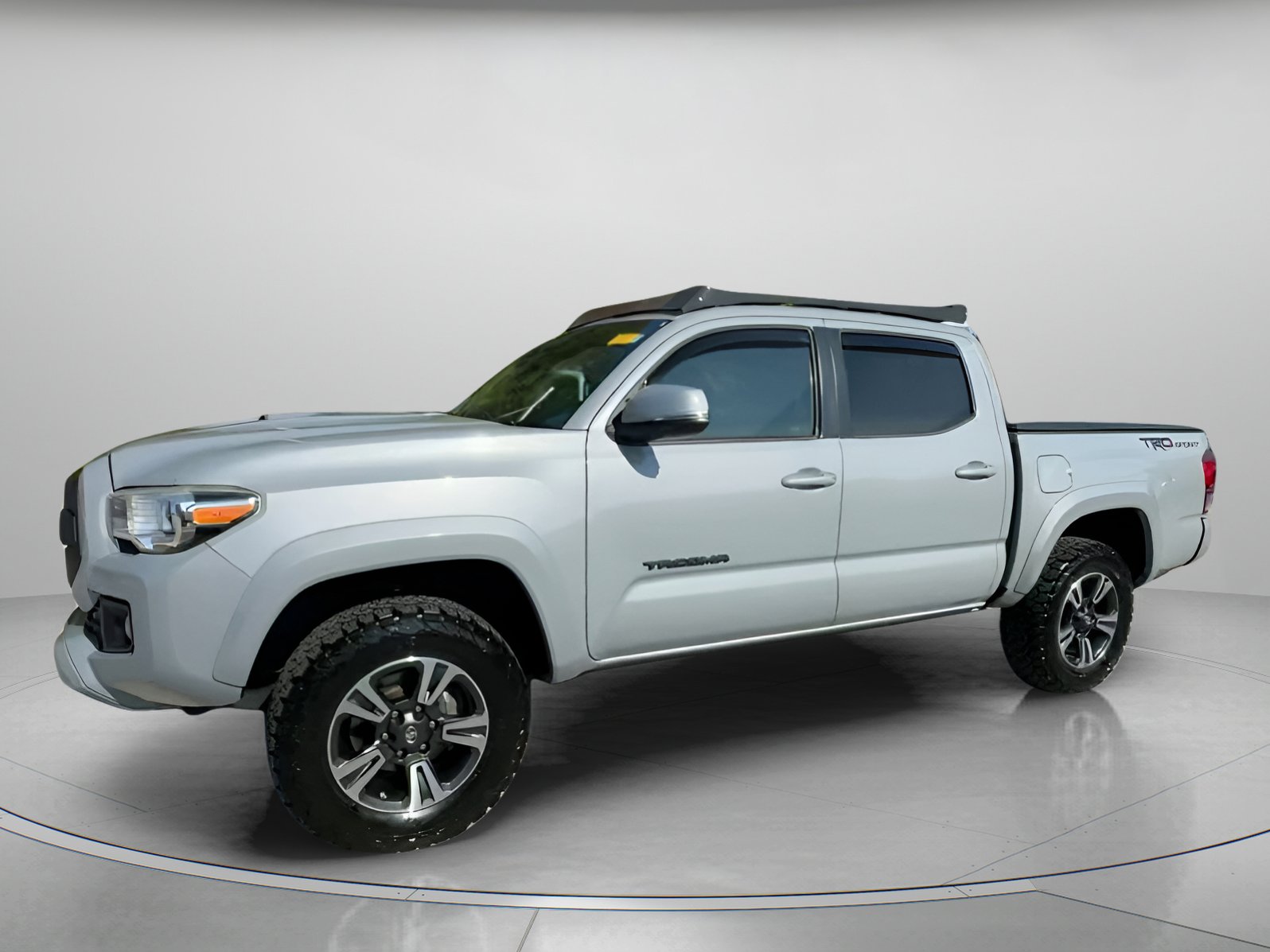 Used 2019 Toyota Tacoma TRD Sport image 13