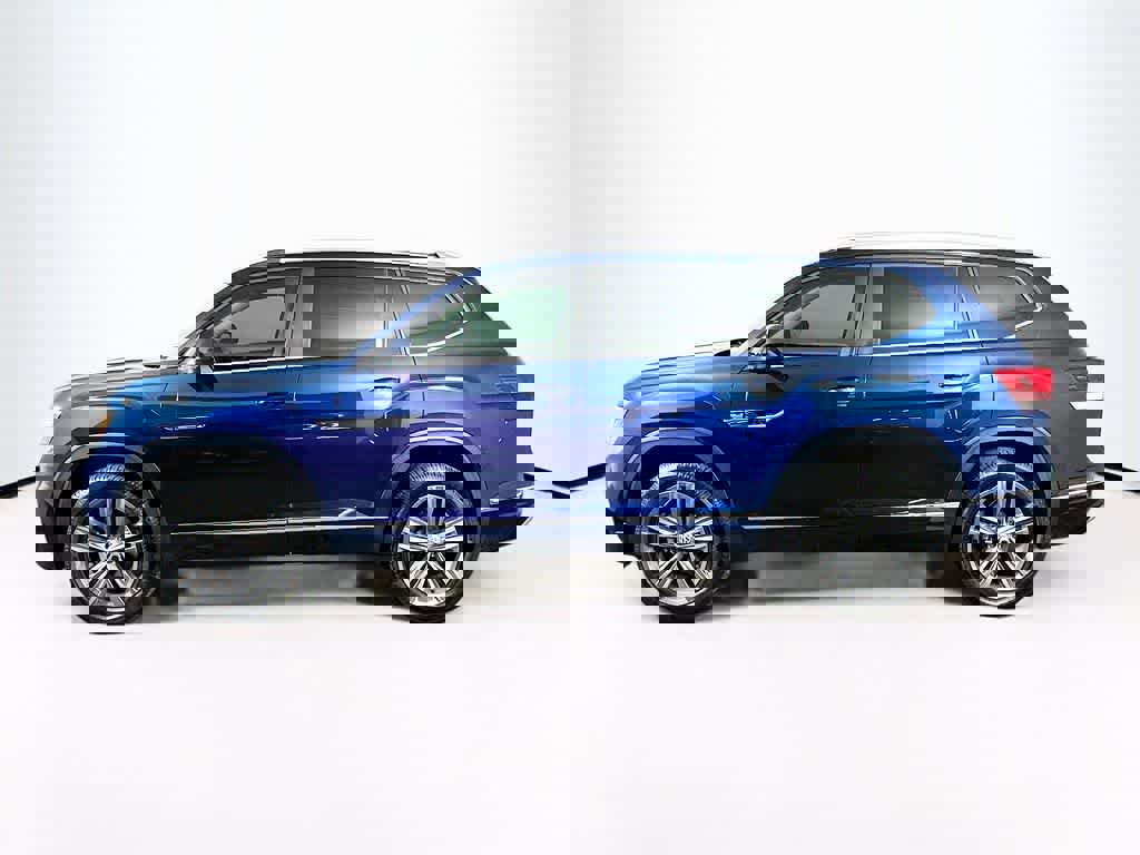 Used 2019 Volkswagen Atlas SEL R-Line image 2