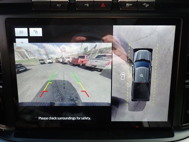 Certified 2022 Ford F150 Lariat w/ Equipment Group 502A High image 27