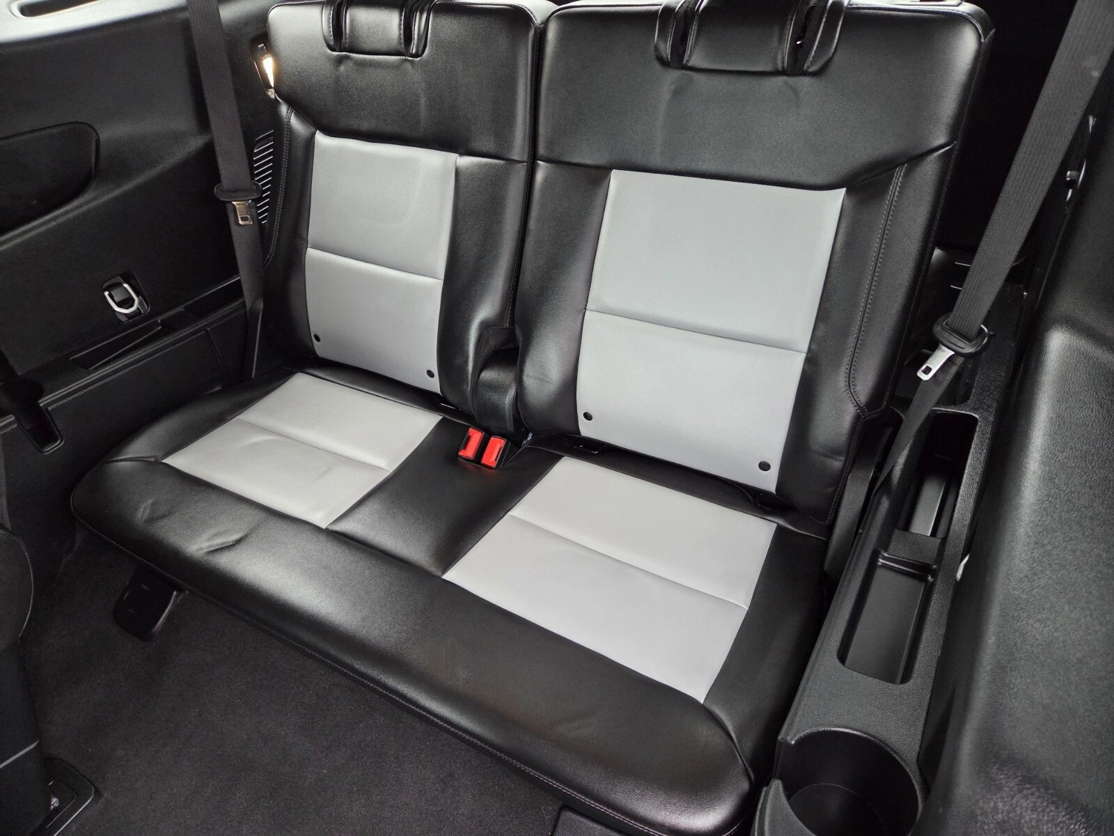 Certified 2023 Ford Explorer XLT w/ Equipment Group 202A image 12