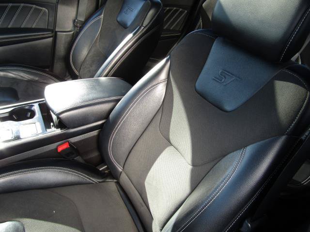 Certified 2019 Ford Edge ST w/ Convenience Package AWD/4WD image 19