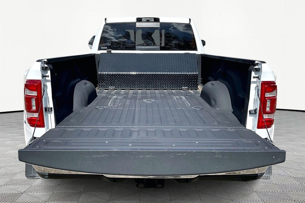 Used 2021 RAM 3500 Laramie w/ Safety Group B image 18