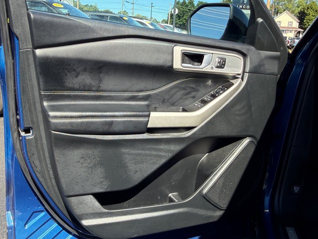 Certified 2023 Ford Explorer Limited w/ Equipment Group 301A AWD/4WD image 22