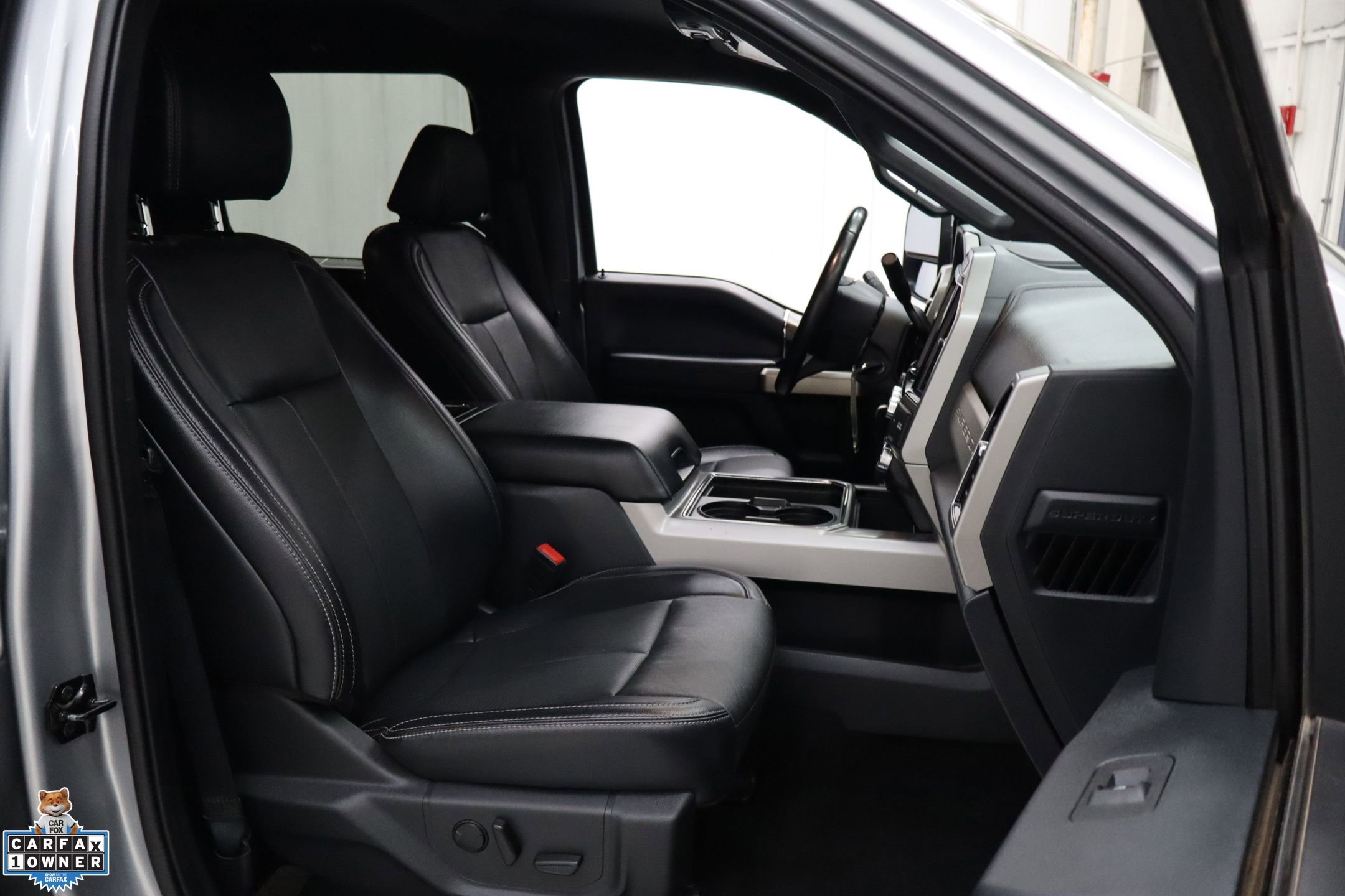 Certified 2022 Ford F250 Lariat w/ Lariat Value Package image 28