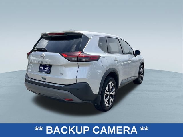 Used 2022 Nissan Rogue SV FWD image 3