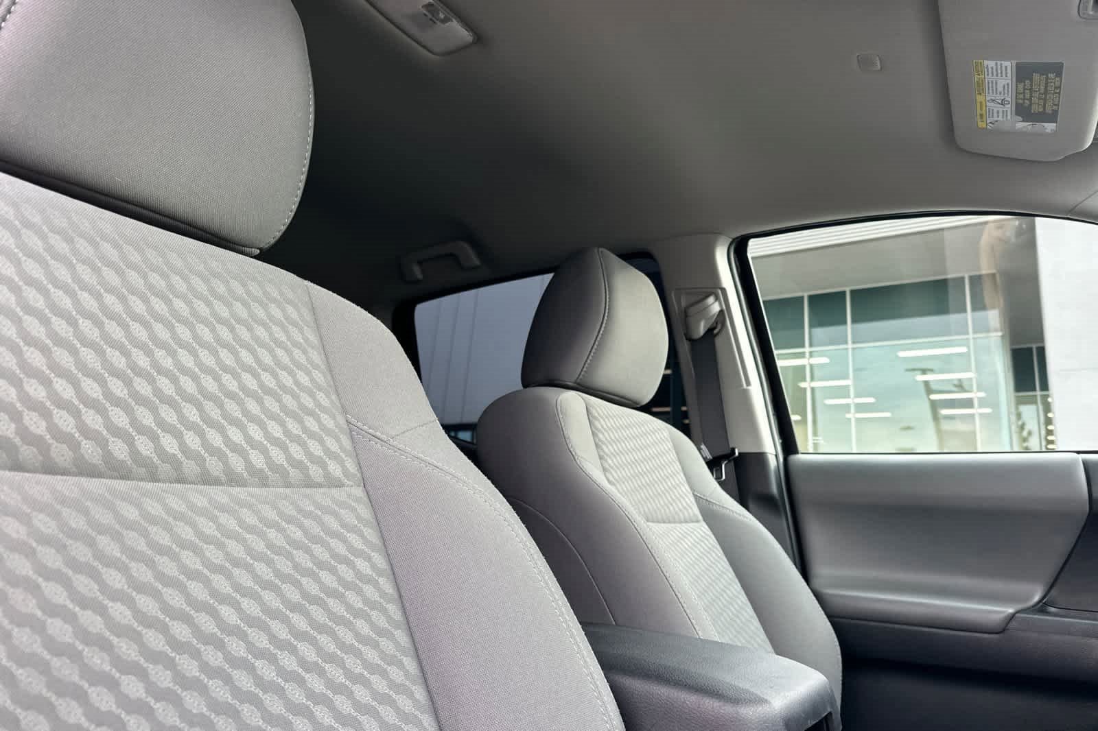 Used 2022 Toyota Tacoma SR image 16