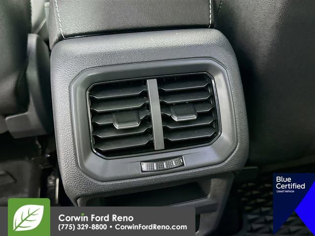 Used 2025 Volkswagen Taos SEL image 28