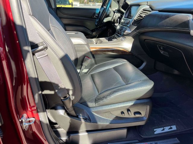Used 2020 Chevrolet Tahoe LT w/ Off-Road Package AWD/4WD image 26