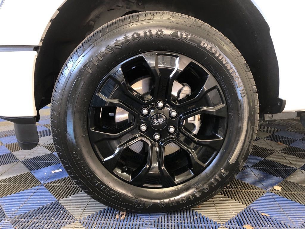 Certified 2022 Ford F150 Lariat w/ Equipment Group 502A High image 25