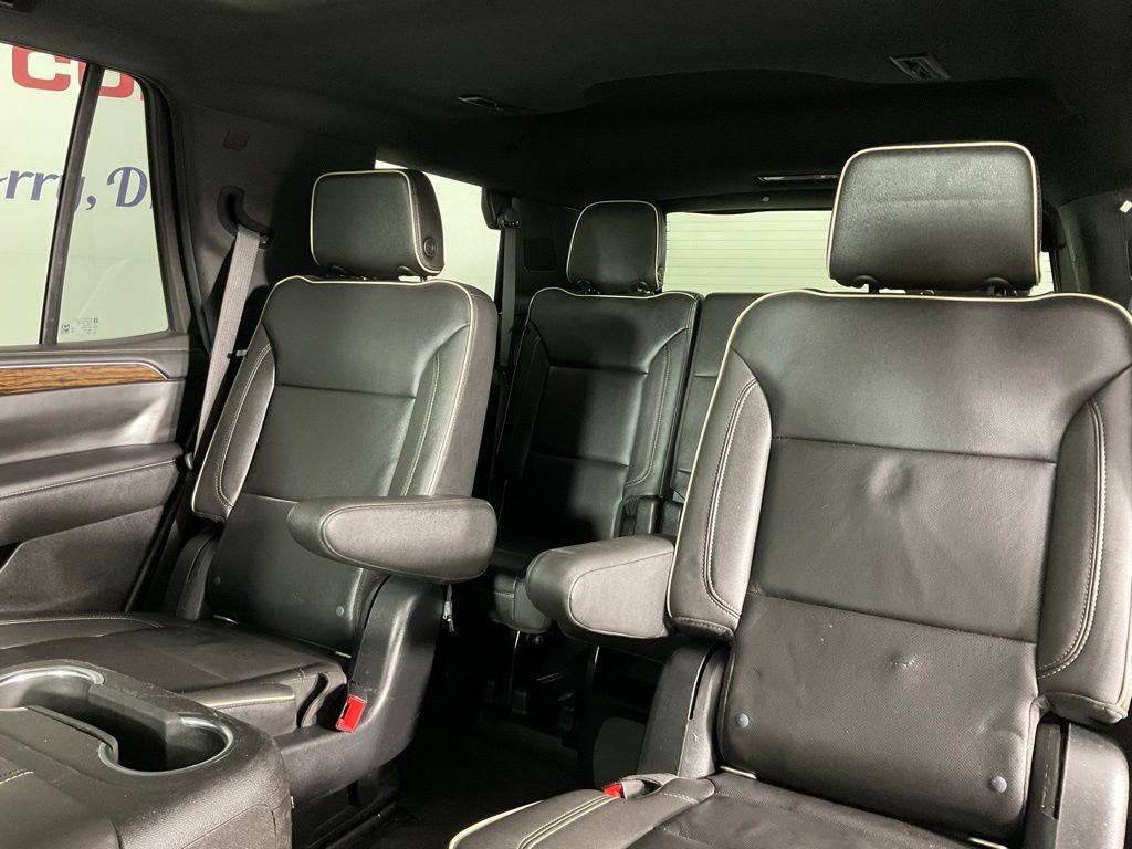 Used 2022 Chevrolet Tahoe Premier image 16