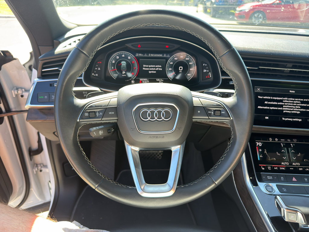 Used 2022 Audi Q8 Premium Plus AWD/4WD image 6