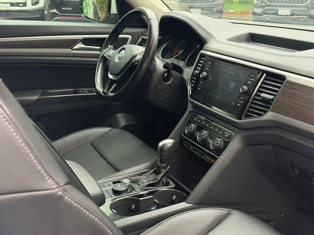 Used 2018 Volkswagen Atlas SEL AWD/4WD image 11
