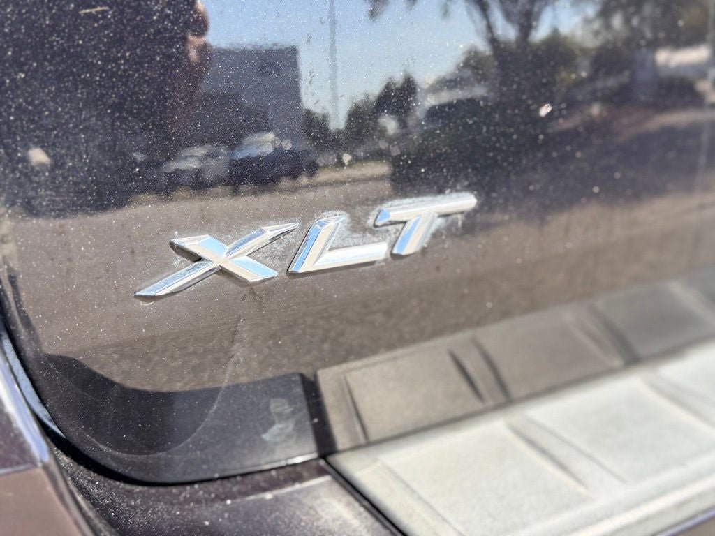 Certified 2023 Ford Explorer XLT w/ Equipment Group 202A RWD image 9